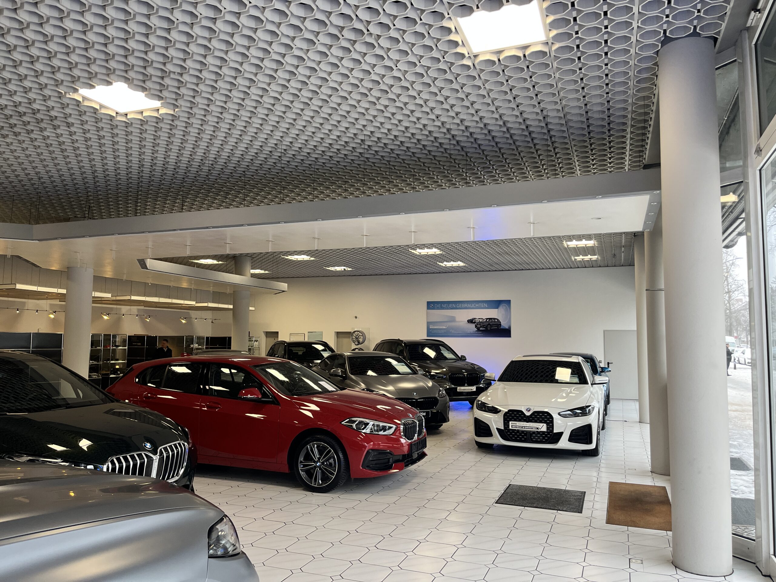 Leasing, Finanzierung und sofort verfügbare Fahrzeuge